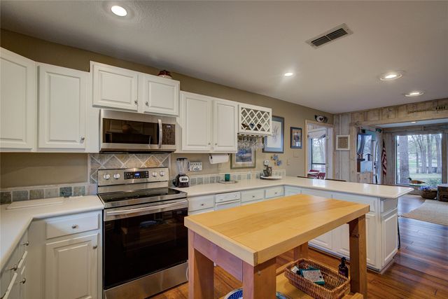 395 County Road 1780 Road, Yantis, TX 75497