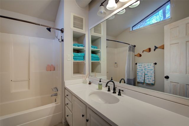 395 County Road 1780 Road, Yantis, TX 75497