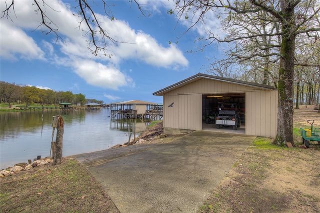 395 County Road 1780 Road, Yantis, TX 75497