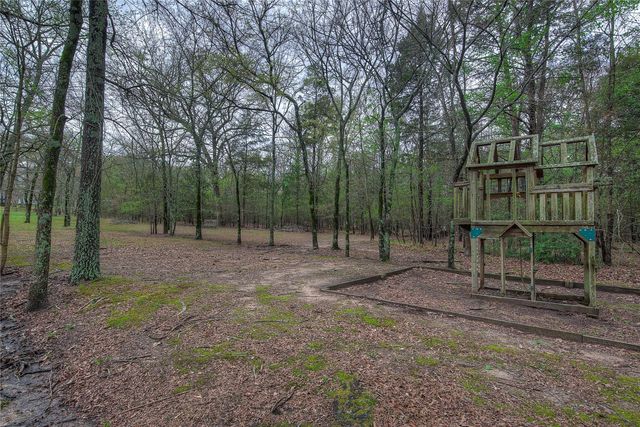 395 County Road 1780 Road, Yantis, TX 75497