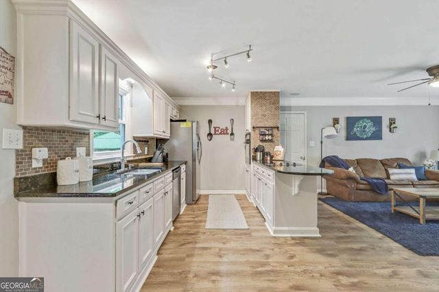 3605 Hickory Circle SE, Smyrna, GA 30080