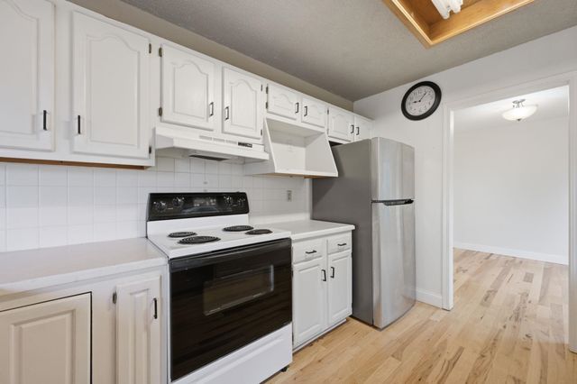 5941 SW Lago Cir, Augusta, KS 67010