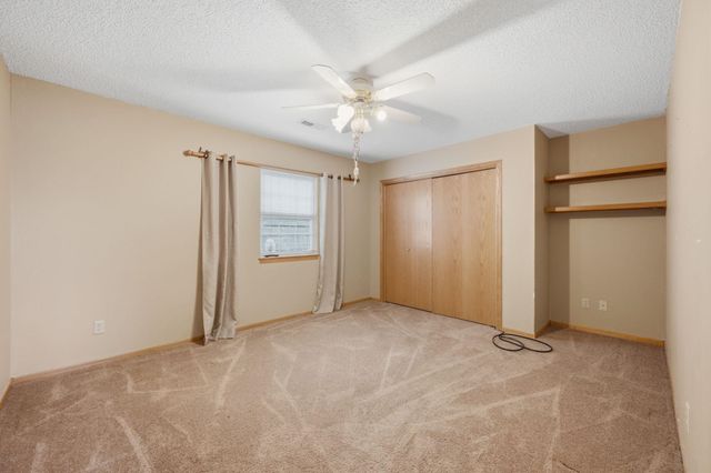 5941 SW Lago Cir, Augusta, KS 67010