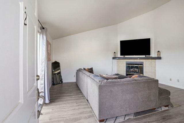 1055 Padre Drive 2, Salinas, CA 93901