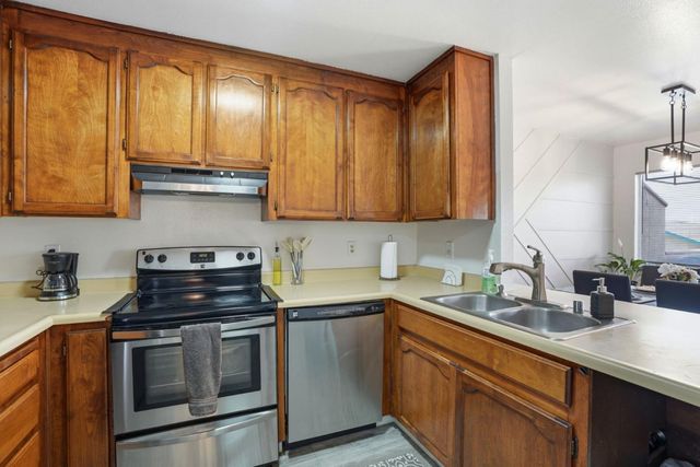 1055 Padre Drive 2, Salinas, CA 93901