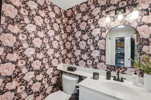 1055 Padre Drive 2, Salinas, CA 93901