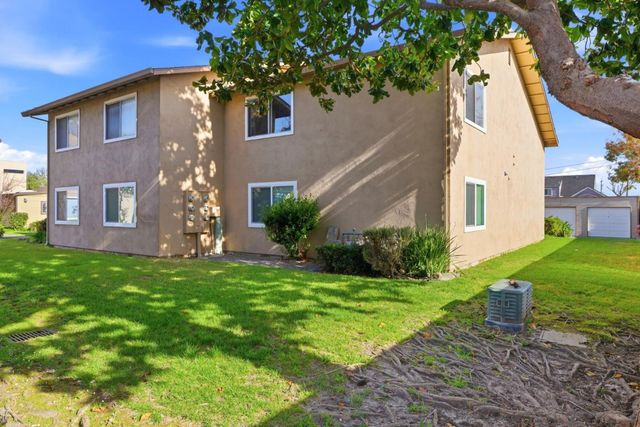 1055 Padre Drive 2, Salinas, CA 93901