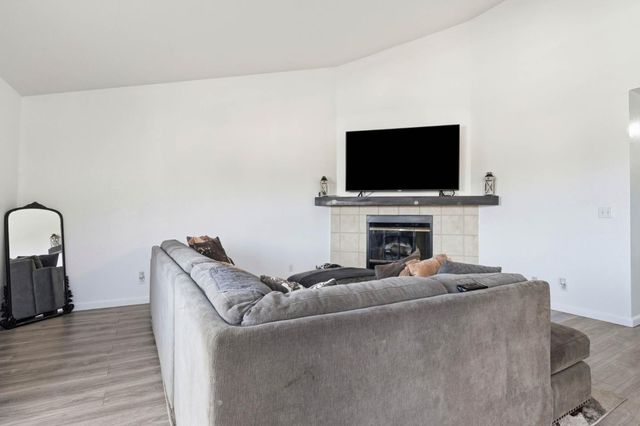 1055 Padre Drive 2, Salinas, CA 93901