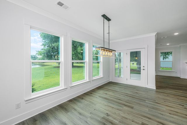 200 Darby Meadow Lane, Ridgeville, SC 29472