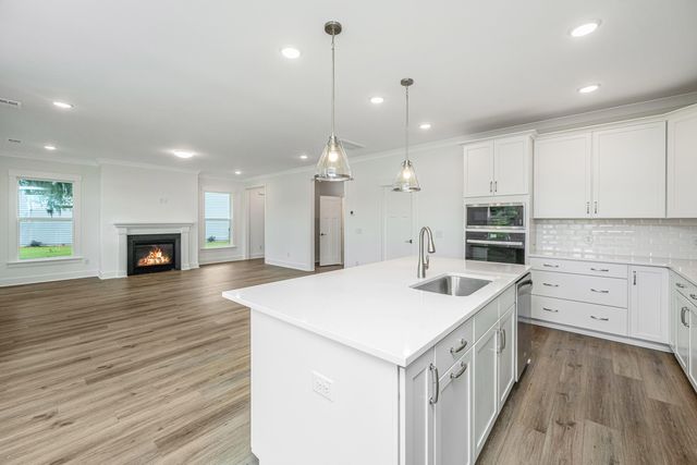 200 Darby Meadow Lane, Ridgeville, SC 29472