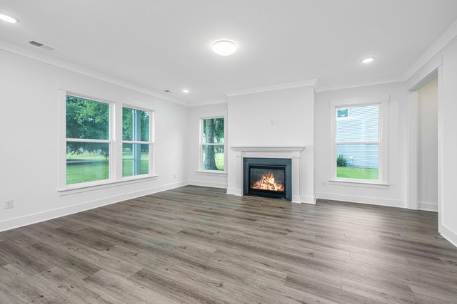 200 Darby Meadow Lane, Ridgeville, SC 29472