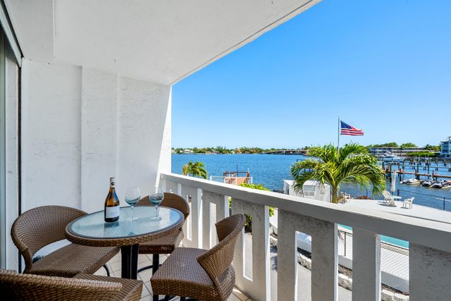 231 E Lantana Road Road E 203, Lantana, FL 33462