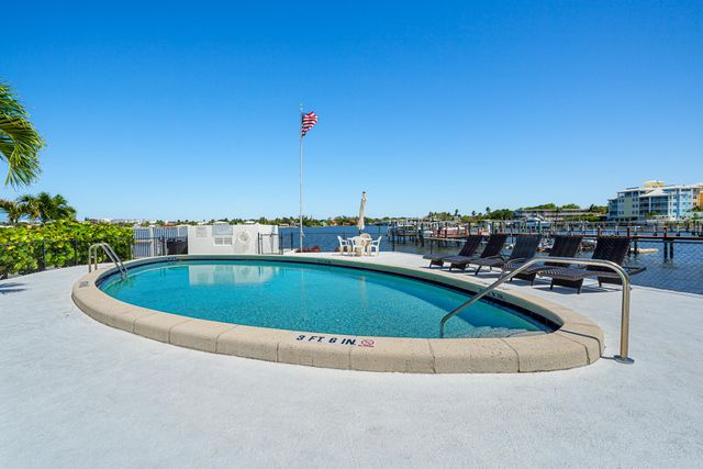 231 E Lantana Road Road E 203, Lantana, FL 33462