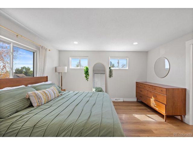 6641 W 72nd Dr, Arvada, CO 80003