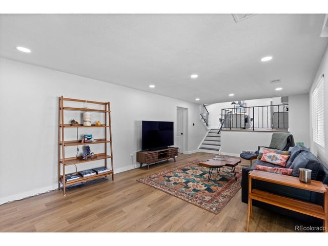 6641 W 72nd Dr, Arvada, CO 80003