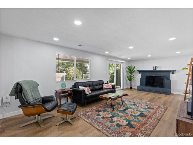 6641 W 72nd Dr, Arvada, CO 80003