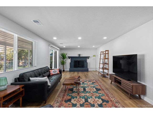 6641 W 72nd Dr, Arvada, CO 80003
