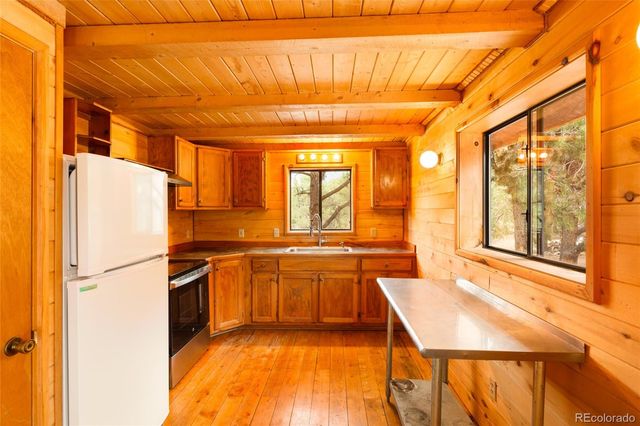 235 S Hemlock Street, Crestone, CO 81131