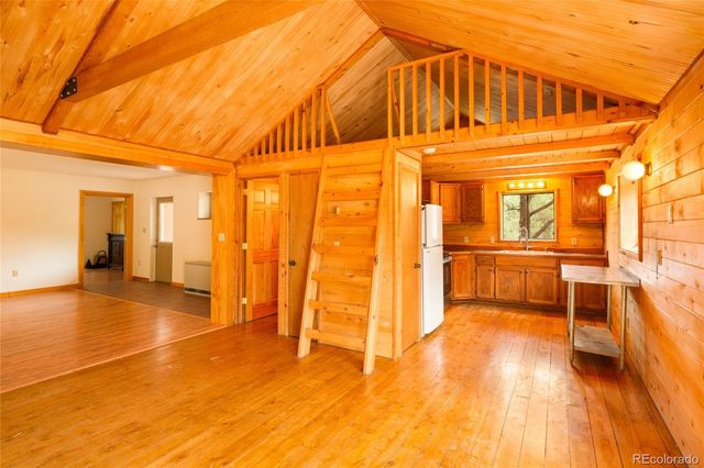 235 S Hemlock Street, Crestone, CO 81131