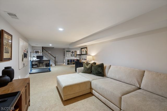 70 Constitution Way, Morris Twp., NJ 07960