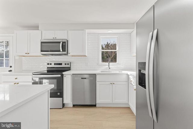 8437 PAMUNKEY RD, Spotsylvania, VA 22551