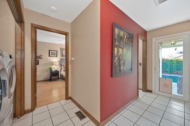 110 Judah Ct, Folsom, CA 95630