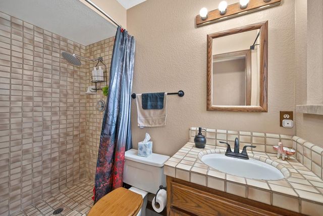 110 Judah Ct, Folsom, CA 95630