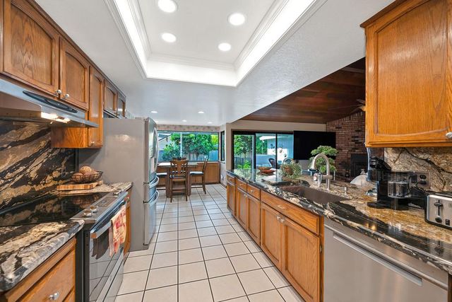 110 Judah Ct, Folsom, CA 95630