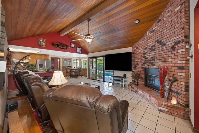 110 Judah Ct, Folsom, CA 95630