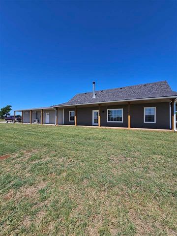 14259 NE Mountain View Rd, Elgin, OK 73538