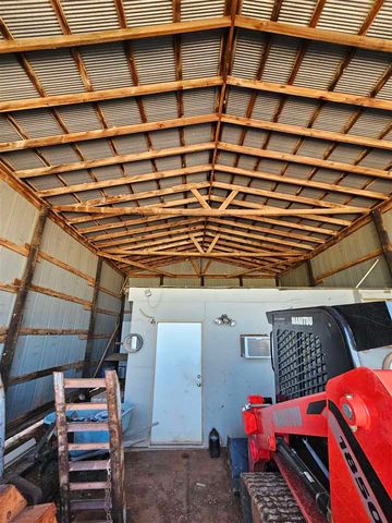 14259 NE Mountain View Rd, Elgin, OK 73538
