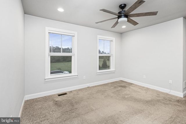 38 LACEY, Ivyland, PA 18974