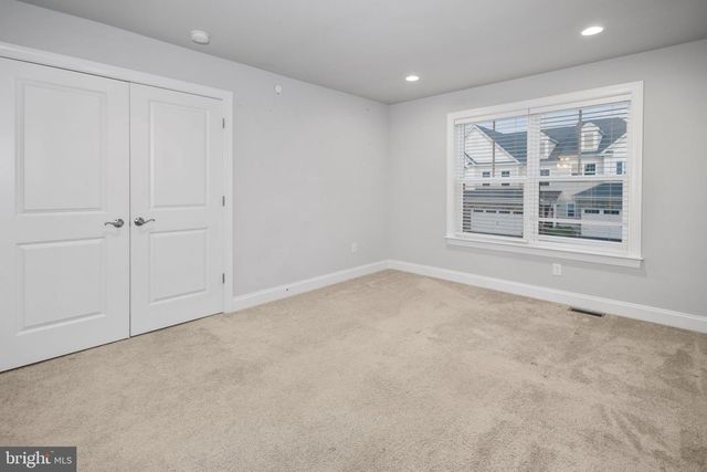 38 LACEY, Ivyland, PA 18974