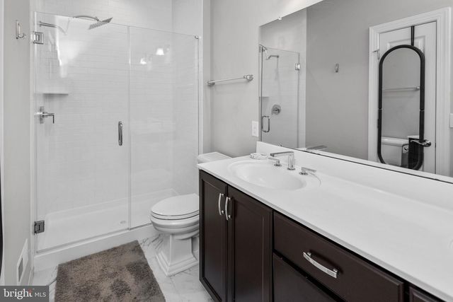 38 LACEY, Ivyland, PA 18974