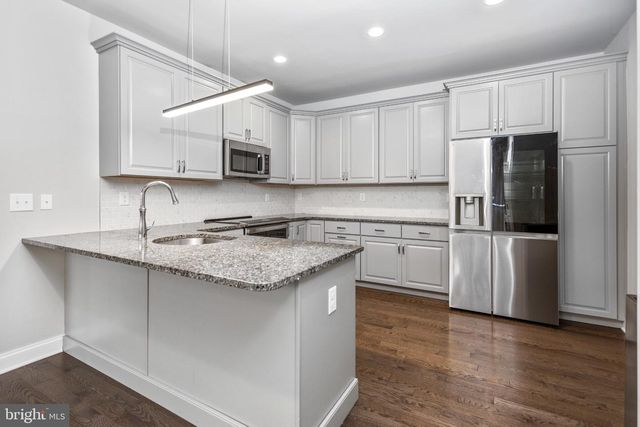 38 LACEY, Ivyland, PA 18974