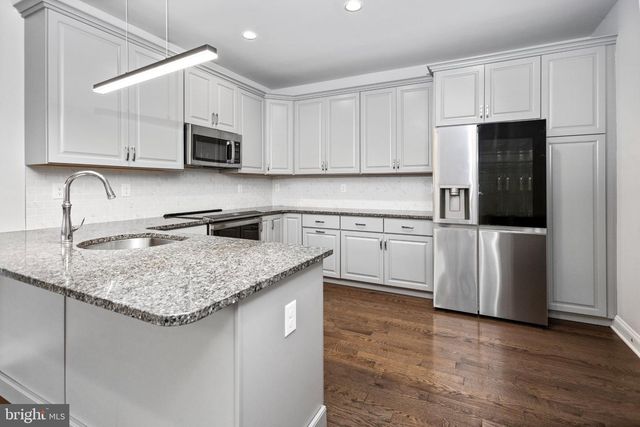38 LACEY, Ivyland, PA 18974