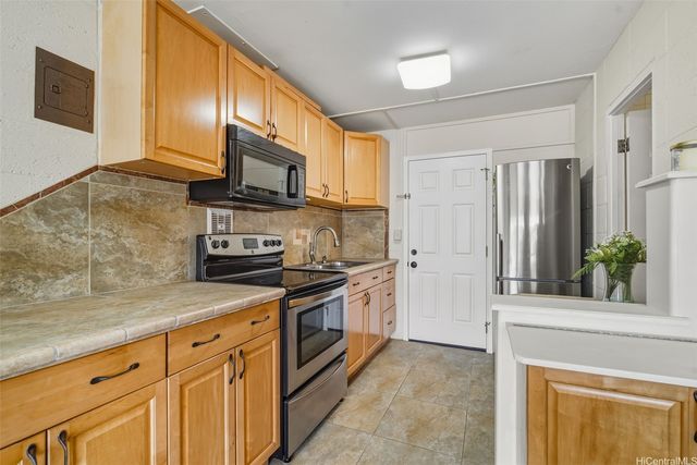 85-933 Bayview Street 417, Waianae, HI 96792