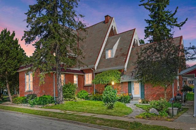 513 S Wayne Street, Angola, IN 46703