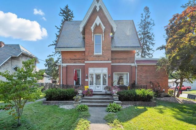 513 S Wayne Street, Angola, IN 46703
