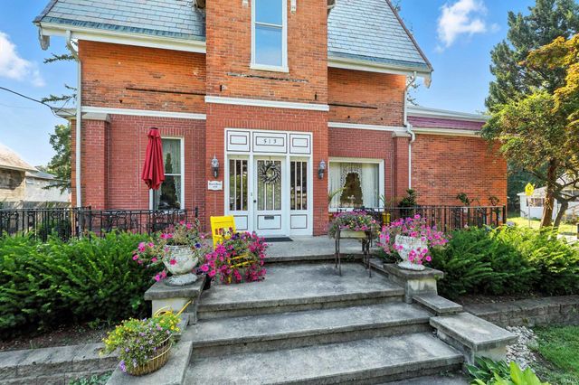 513 S Wayne Street, Angola, IN 46703