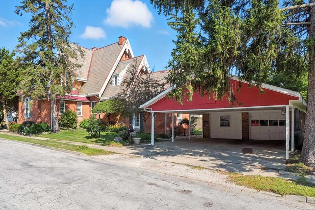 513 S Wayne Street, Angola, IN 46703