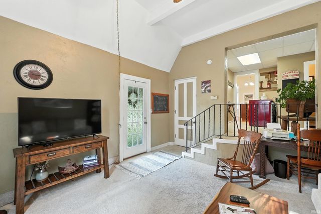 513 S Wayne Street, Angola, IN 46703