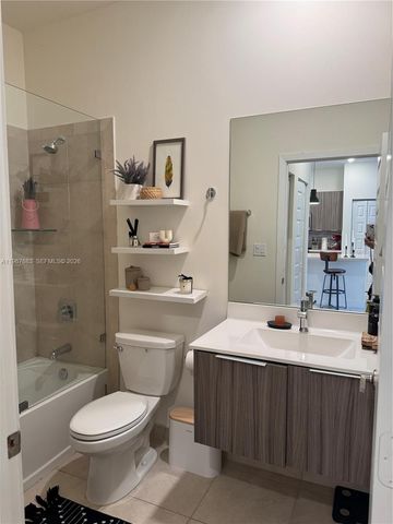 7925 NW 104th Ave 24, Doral, FL 33178