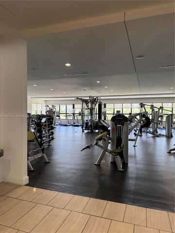 7925 NW 104th Ave 24, Doral, FL 33178