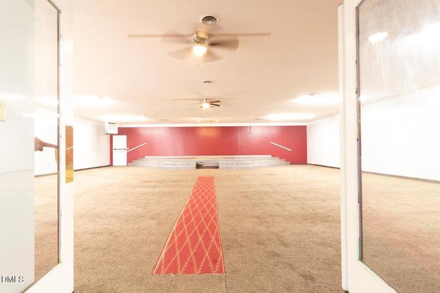 2006 Maple Avenue, Burlington, NC 27215