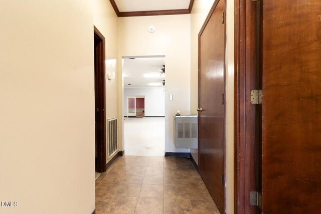 2006 Maple Avenue, Burlington, NC 27215