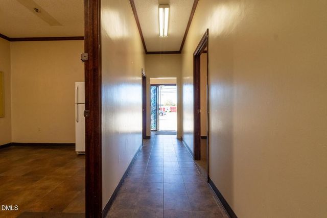 2006 Maple Avenue, Burlington, NC 27215