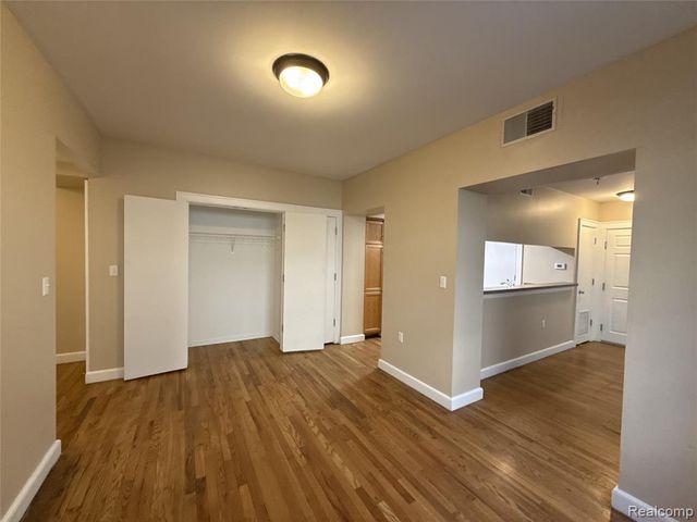 680 Delaware Street 305, Detroit, MI 48202