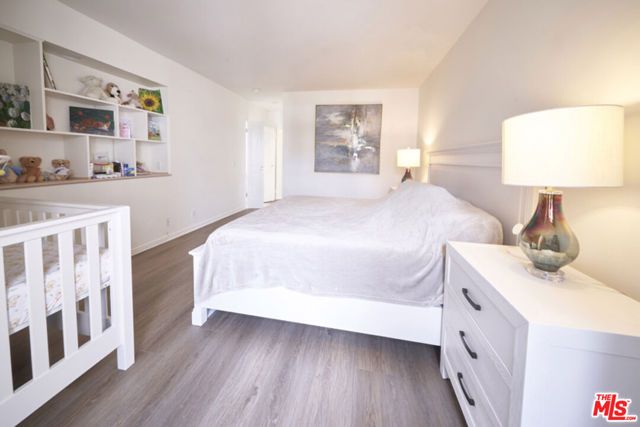 1617 S Beverly Glen Boulevard 303, Los Angeles, CA 90024