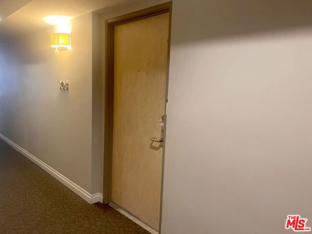 1617 S Beverly Glen Boulevard 303, Los Angeles, CA 90024